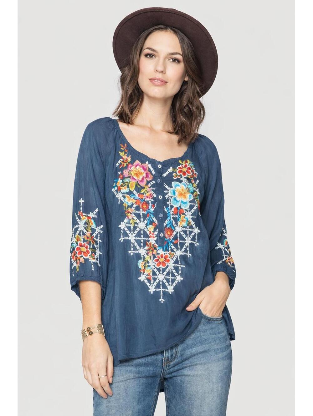 185 Johnny Was Blue Embroidered Floral Tunic‎ Top (Small, Blue, EUC)